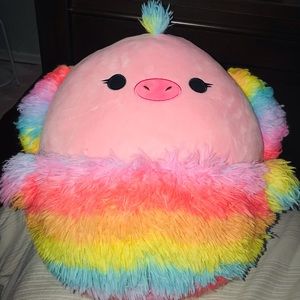 Rare and adorable giant piggy squishmallow!!!